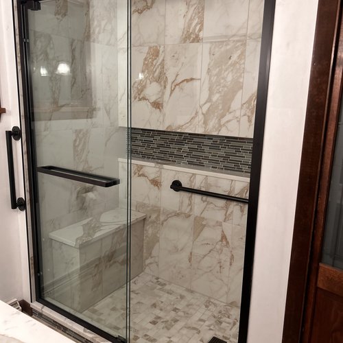 Youngs-Interiors-Bathroom-Gallery-Image-75124267609__DE97AA94-AEF4-4CD2-AFFE-89BDD6FCC2B1