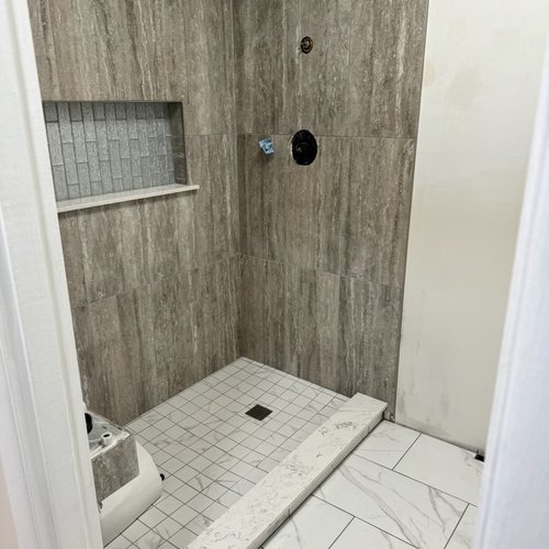 Youngs-Interiors-Bathroom-Gallery-Image-IMG_8806